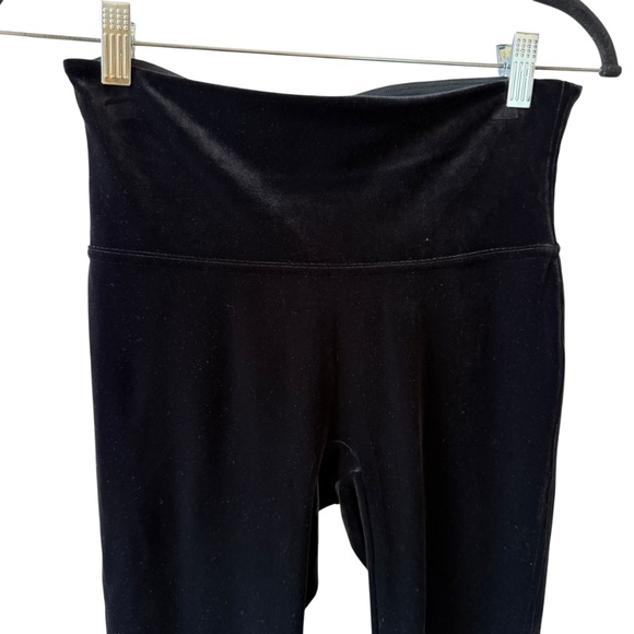 SPANX VELVET LEGGINGS PULL ON SLIMMING HOLIDAY GLAM DRESSY FEMININE FLIRTY M - Picture 3 of 9
